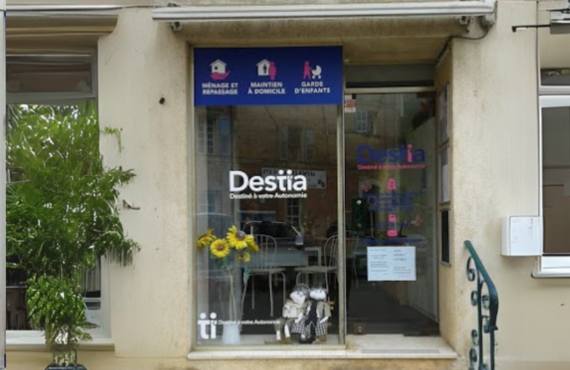 Destia Saint-Cézaire