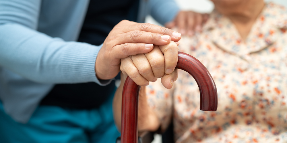 Comment créer une relation de confiance entre auxiliaire de vie et bénéficiaire ?